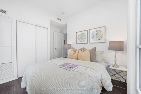 Photo 34 at 2609 - 88 Sheppard Avenue E, Willowdale East, Toronto