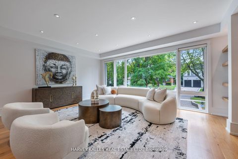 Photo 9 at 64 Centre Avenue, Newtonbrook East, Toronto