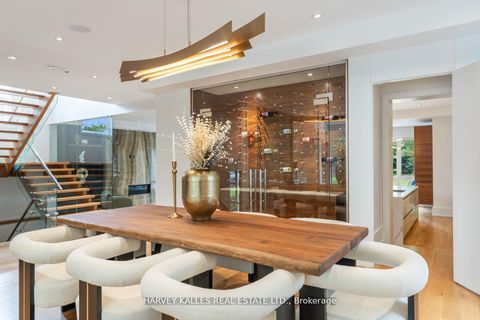 Photo 15 at 64 Centre Avenue, Newtonbrook East, Toronto