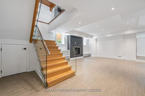 Photo 30 at 64 Centre Avenue, Newtonbrook East, Toronto