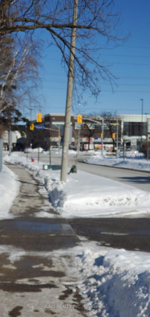 Photo 29 at 3403 Jolliffe Avenue, Malton, Mississauga