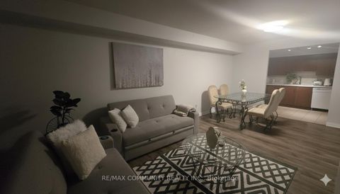 Photo 7 at 907 - 260 Davis Drive, Central Newmarket, Newmarket