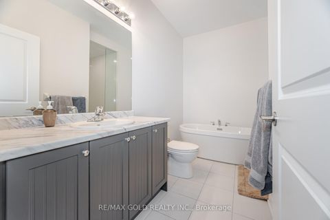 Photo 12 at 162 Hartington Street, Kleinburg, Vaughan