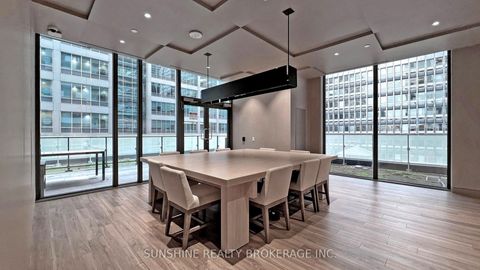 Photo 4 at 422 - 25 Richmond Street E, Yonge Corridor, Toronto