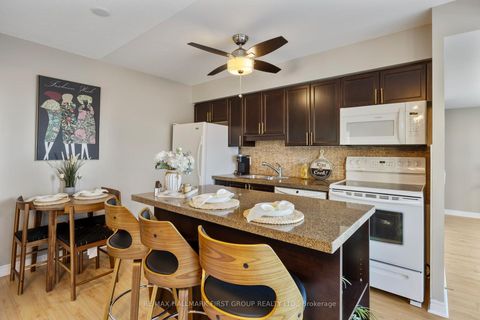 Photo 11 at 405 - 70 Town Centre Court, Bendale, Toronto