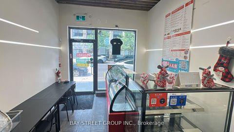 Photo 1 at 23 - 15 Northtown Way, Willowdale East, Toronto