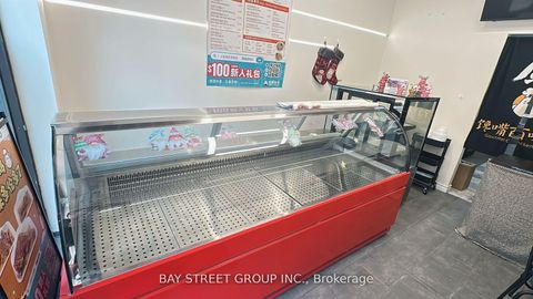 Photo 4 at 23 - 15 Northtown Way, Willowdale East, Toronto