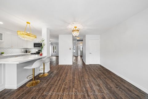 Photo 16 at 34 Castle Park Boulevard, Sonoma Heights, Vaughan