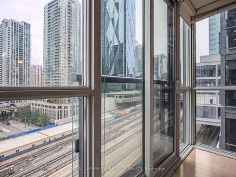 Photo 29 at 1009 - 1 The Esplanade, Waterfront Communities C8, Toronto