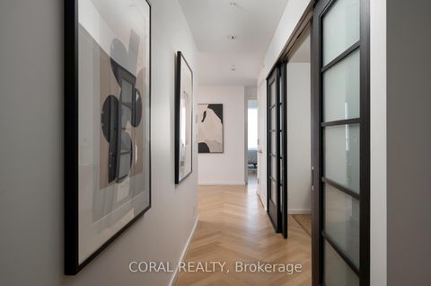 Photo 6 at 3705 - 180 University Avenue, Bay Street Corridor, Toronto