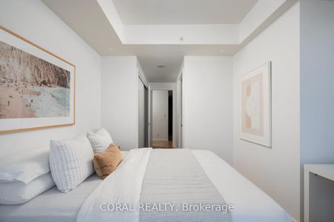 Photo 29 at 3705 - 180 University Avenue, Bay Street Corridor, Toronto