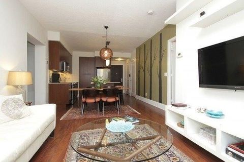 Photo 1 at 419 - 70 Roehampton Avenue, Mount Pleasant West, Toronto