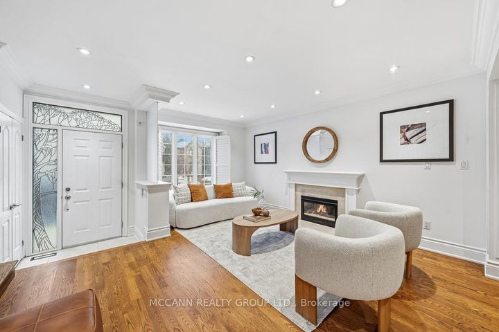 Photo 5 at 294 Erskine Avenue, Mount Pleasant East, Toronto