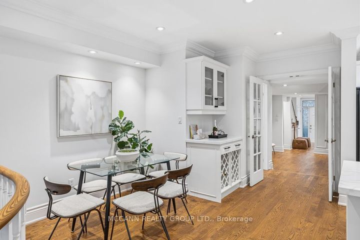 Photo 15 at 294 Erskine Avenue, Mount Pleasant East, Toronto