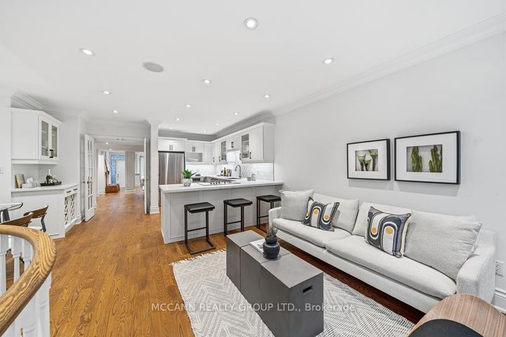 Photo 17 at 294 Erskine Avenue, Mount Pleasant East, Toronto