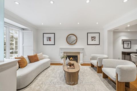 Photo 2 at 294 Erskine Avenue, Mount Pleasant East, Toronto