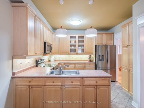 Photo 7 at 26 - 255 Shaftsbury Avenue, Westbrook, Richmond Hill