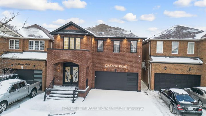 Photo 2 at 18 Dawes Road, Credit Valley, Brampton