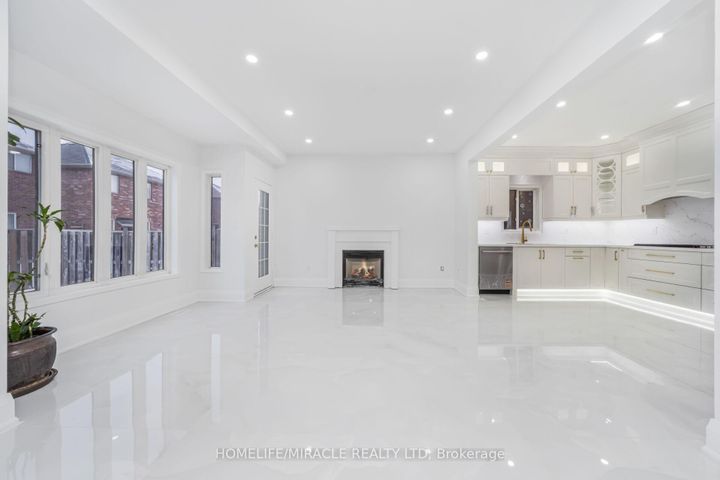 Photo 17 at 18 Dawes Road, Credit Valley, Brampton