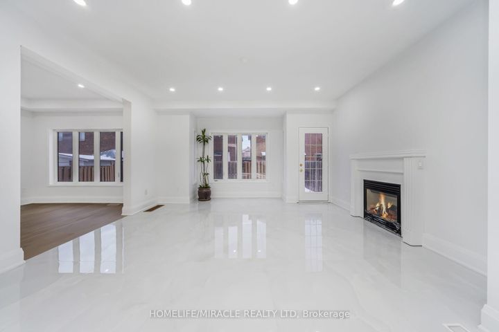 Photo 18 at 18 Dawes Road, Credit Valley, Brampton