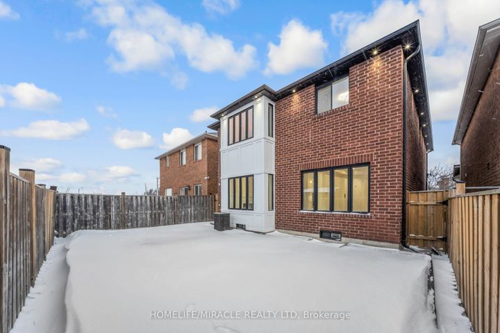 Photo 47 at 18 Dawes Road, Credit Valley, Brampton
