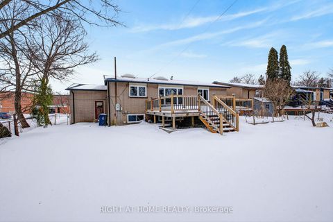 Photo 25 at 30 Ptarmigan Crescent, Donalda, Toronto