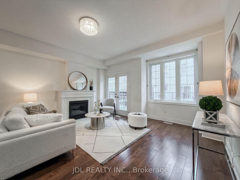 Photo 6 at 3 Garvin Mews, Willowdale East, Toronto