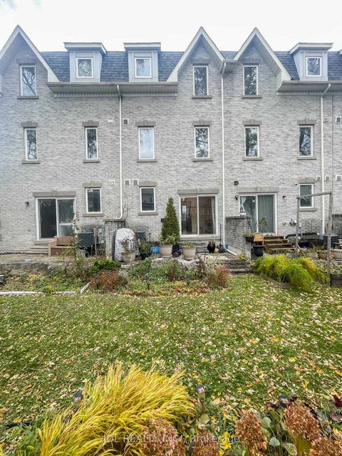 Photo 35 at 3 Garvin Mews, Willowdale East, Toronto