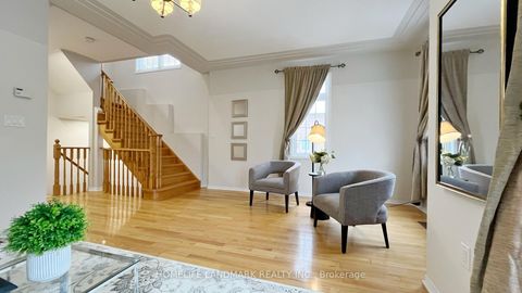 Photo 5 at 42 - 10 Post Oak Drive, Jefferson, Richmond Hill