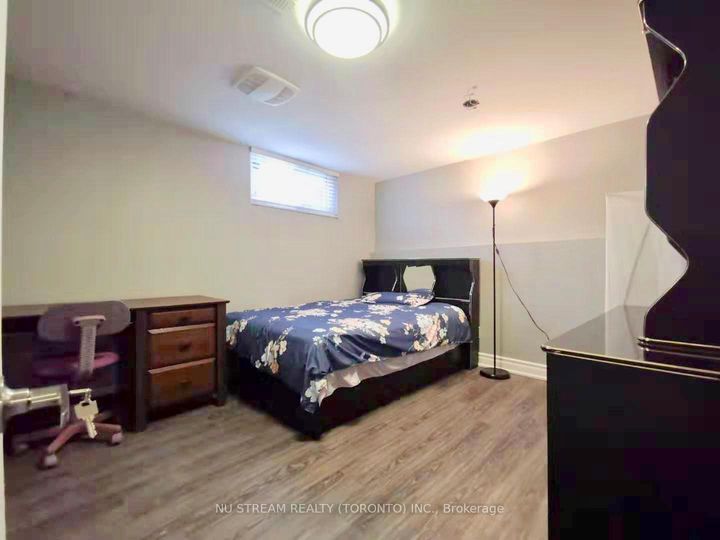 Photo 31 at 3 Mosedale Crescent, Don Valley Village, Toronto