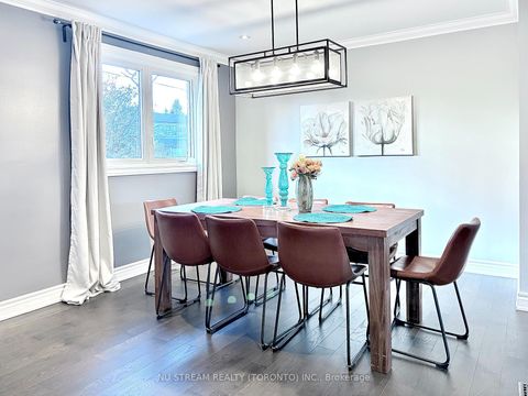 Photo 8 at 3 Mosedale Crescent, Don Valley Village, Toronto