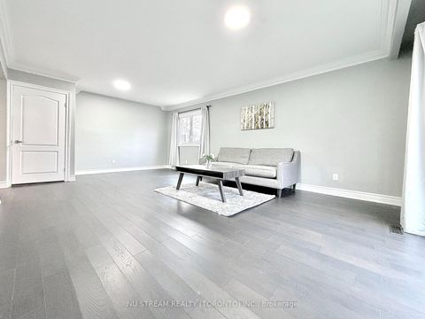 Photo 14 at 3 Mosedale Crescent, Don Valley Village, Toronto