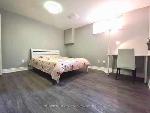 Photo 30 at 3 Mosedale Crescent, Don Valley Village, Toronto