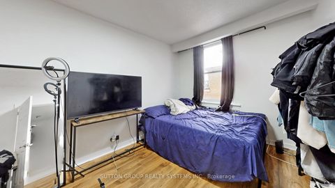 Photo 10 at 337 Perth Avenue, Junction, Toronto