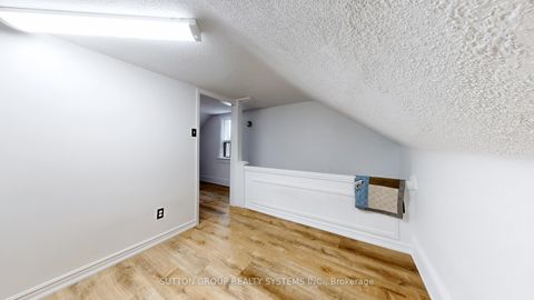 Photo 19 at 337 Perth Avenue, Junction, Toronto