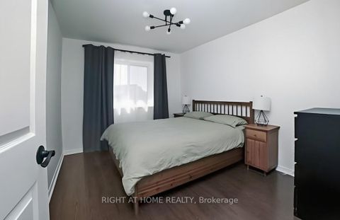 Photo 4 at 305 - 91 Aspen Springs Drive, Bowmanville, Clarington
