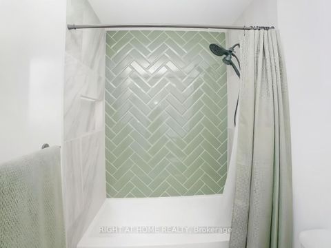 Photo 8 at 305 - 91 Aspen Springs Drive, Bowmanville, Clarington