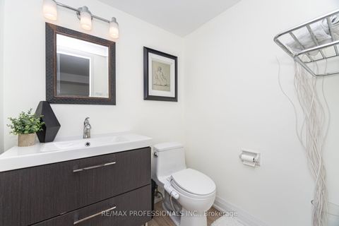 Photo 18 at 326B - 364 The East Mall, City Centre West, Toronto