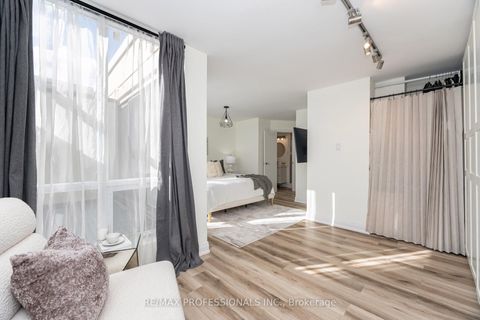 Photo 23 at 326B - 364 The East Mall, City Centre West, Toronto