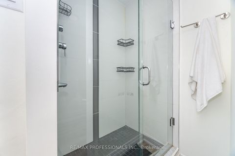 Photo 26 at 326B - 364 The East Mall, City Centre West, Toronto