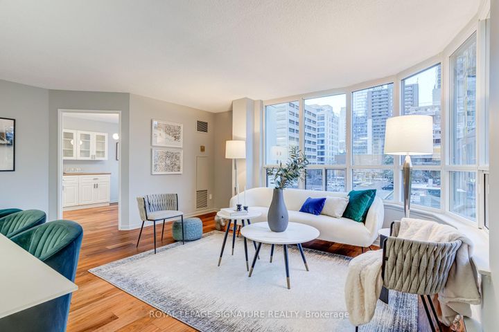 Photo 9 at 303 - 25 Maitland Street, Yonge Corridor, Toronto