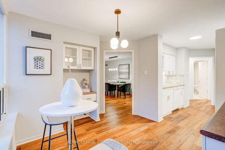 Photo 23 at 303 - 25 Maitland Street, Yonge Corridor, Toronto