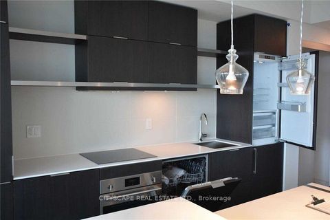 Photo 2 at 4810 - 197 Yonge Street, Yonge Corridor, Toronto