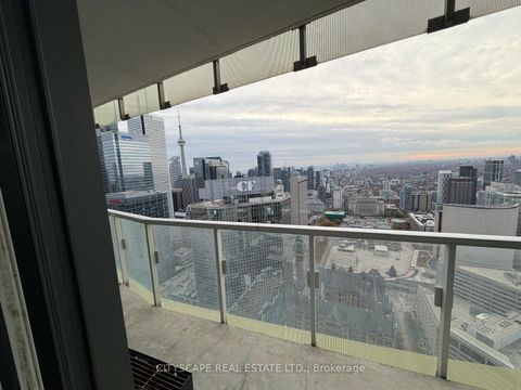 Photo 12 at 4810 - 197 Yonge Street, Yonge Corridor, Toronto