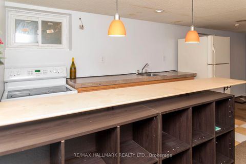 Photo 24 at 86 Church Street S, Crosby, Richmond Hill