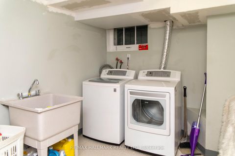 Photo 25 at 86 Church Street S, Crosby, Richmond Hill