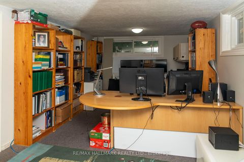 Photo 27 at 86 Church Street S, Crosby, Richmond Hill