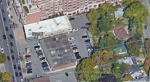 Photo 33 at 86 Church Street S, Crosby, Richmond Hill