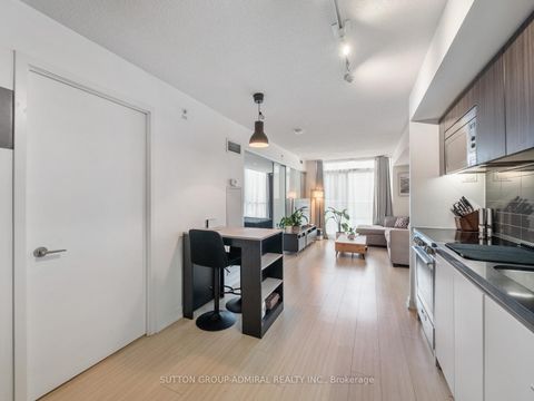 Photo 8 at 315 - 75 Queens Wharf Road, Waterfront Communities C1, Toronto