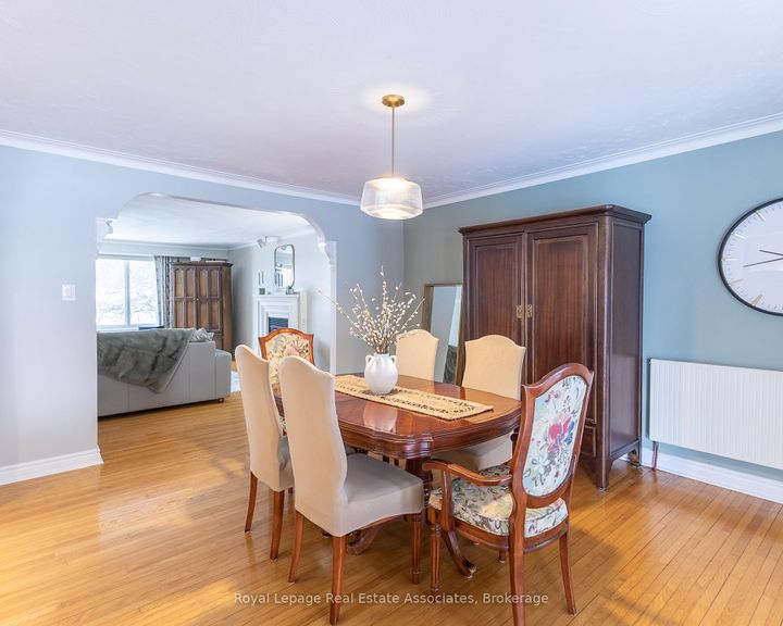 Photo 9 at 13931 Cromar Court, Georgetown, Halton Hills